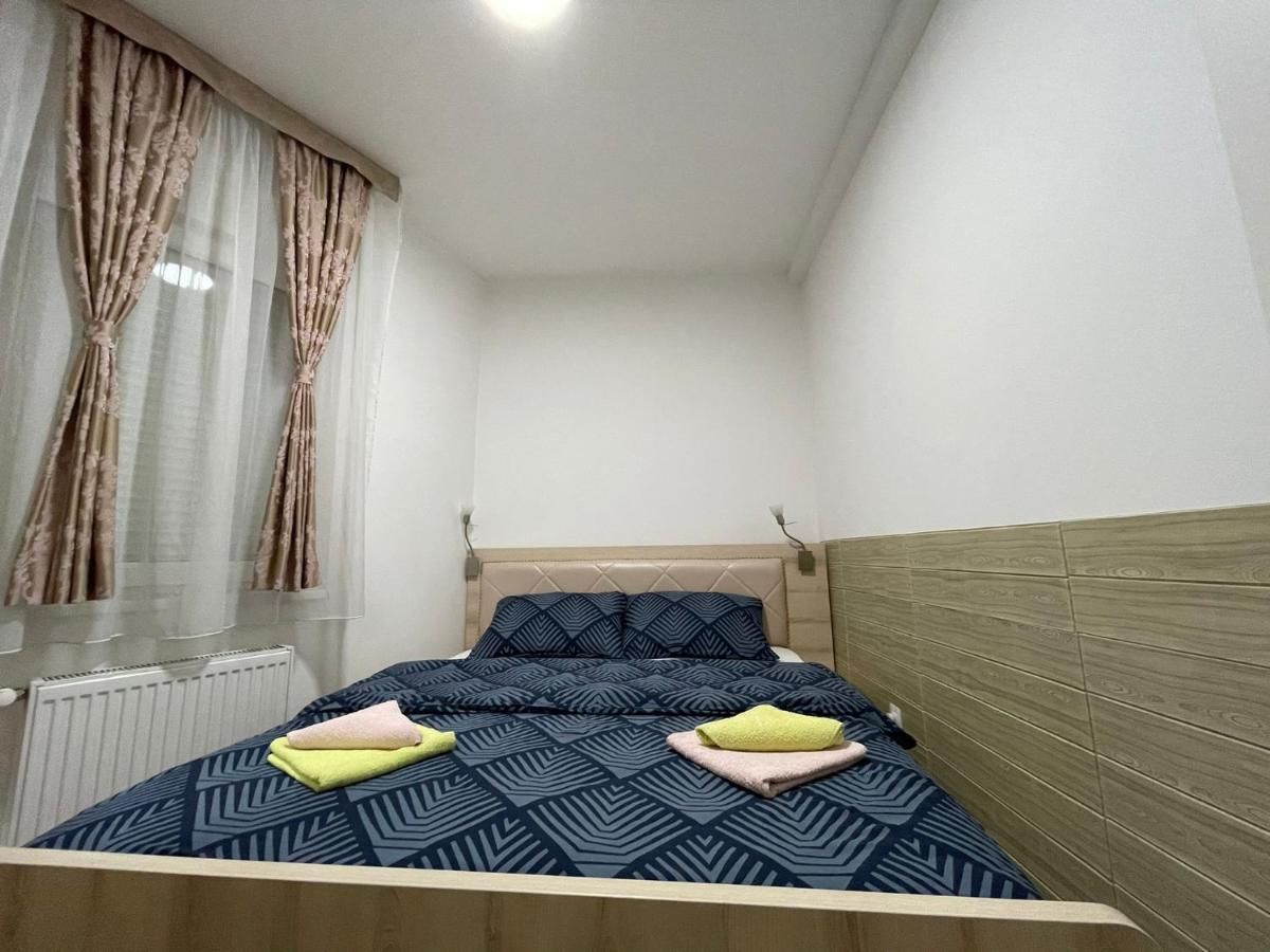 Holiday Wing Apartment 2 Ягодина Экстерьер фото